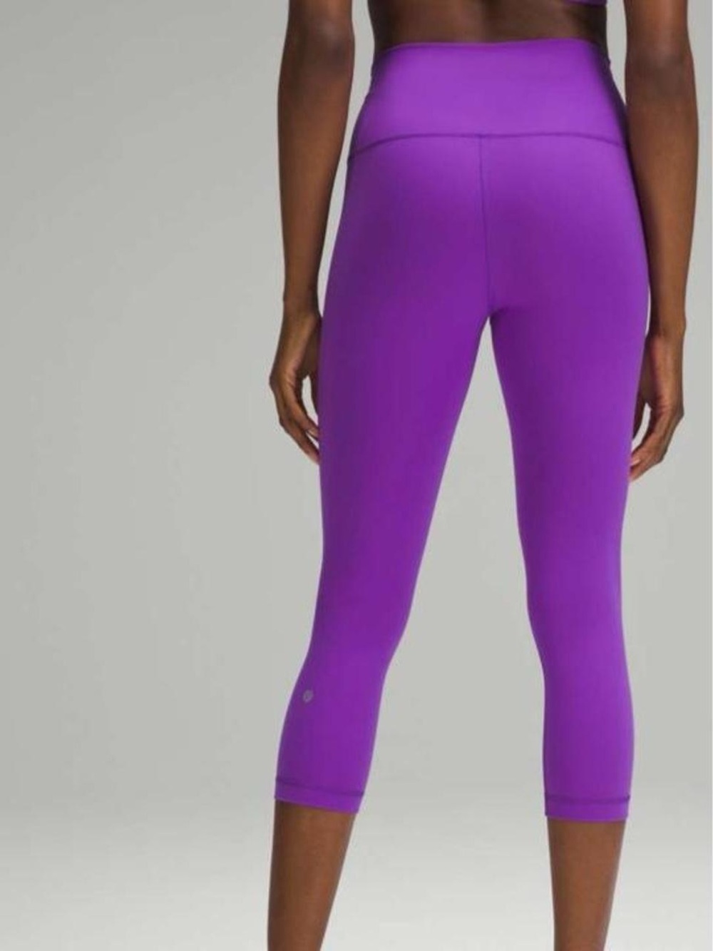 High-Waist Purple Capri Leggings